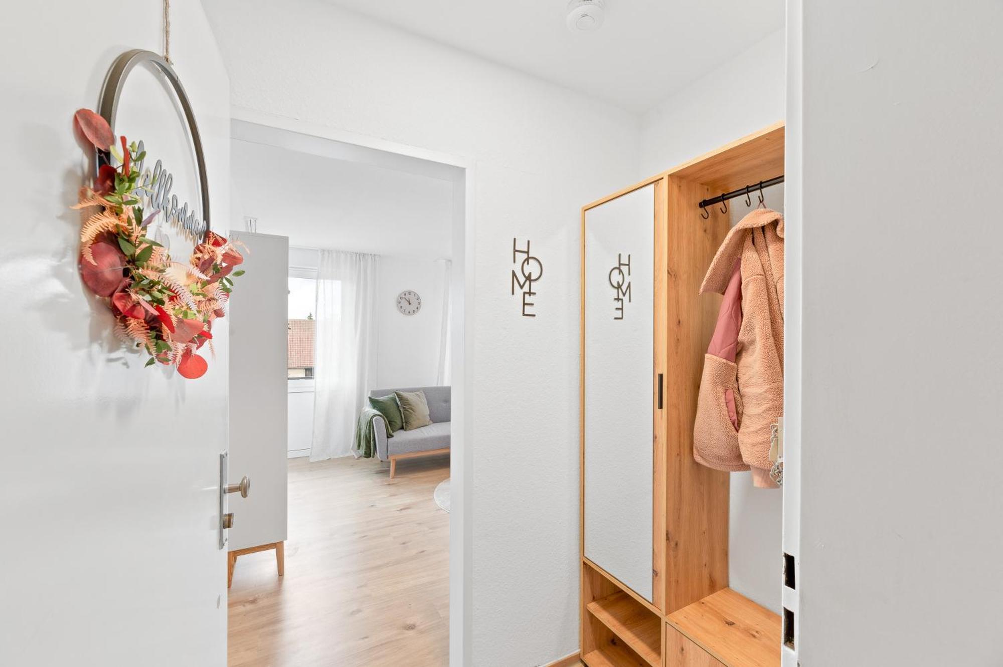 Wohlfuehl-Apartment I Zentral I Balkon I Kueche Fellbach Exterior foto