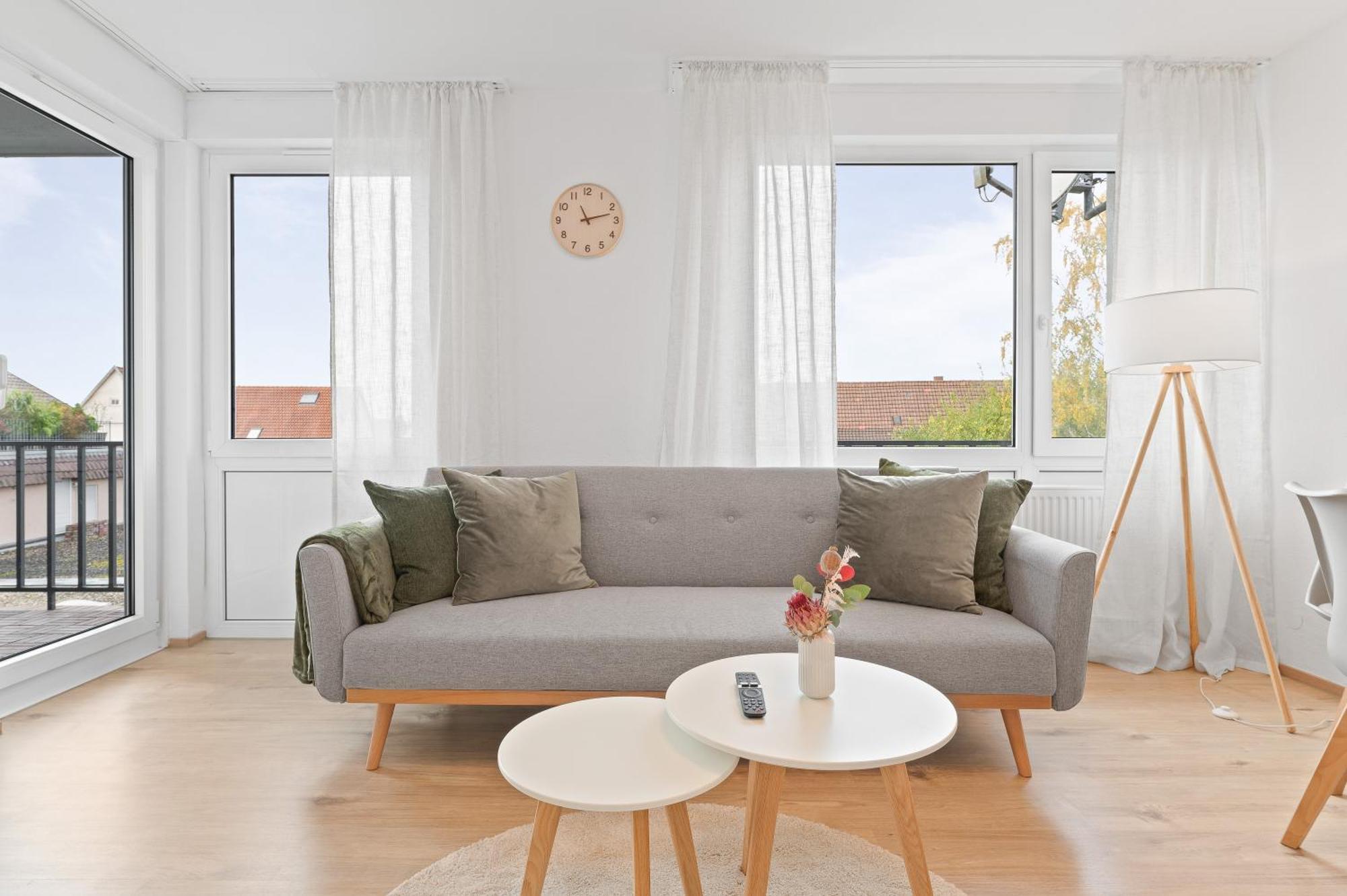 Wohlfuehl-Apartment I Zentral I Balkon I Kueche Fellbach Exterior foto